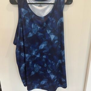 Tek Gear Women's Tank Top in Navy and Light Blue